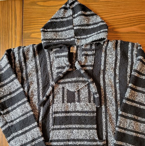 Artesanias Mickey Men's Black Gray Striped Baja Hoodie | Size: M - Picture 4 of 7
